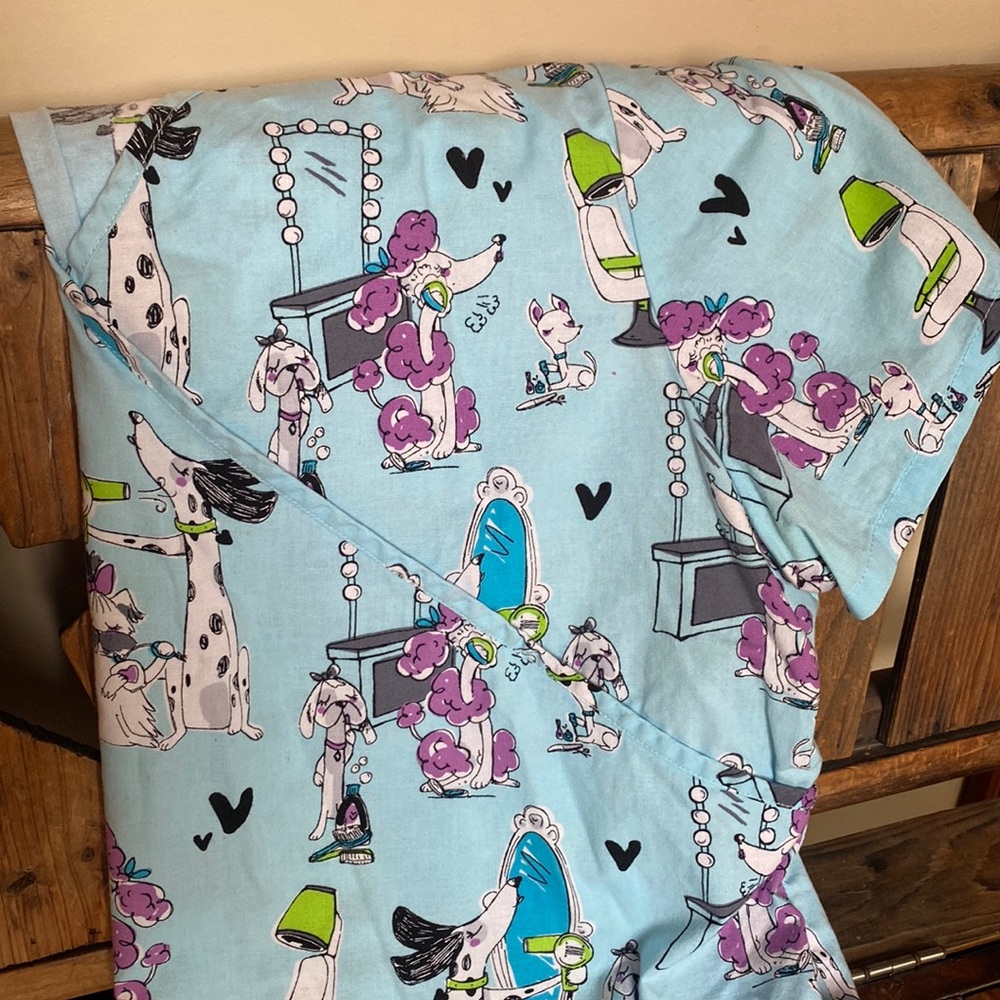 2XL Scrub Top